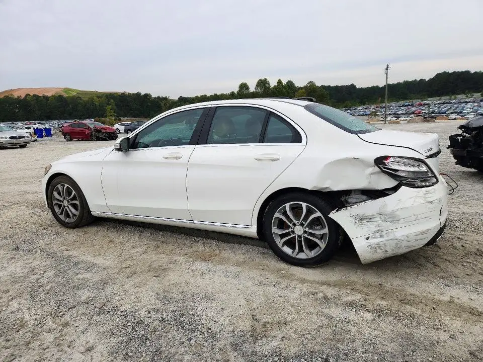 2015 MERCEDES-BENZ C 300  