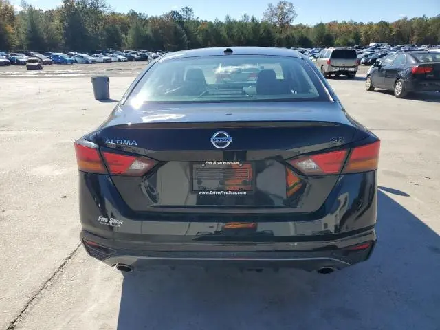 2022 NISSAN ALTIMA SR  