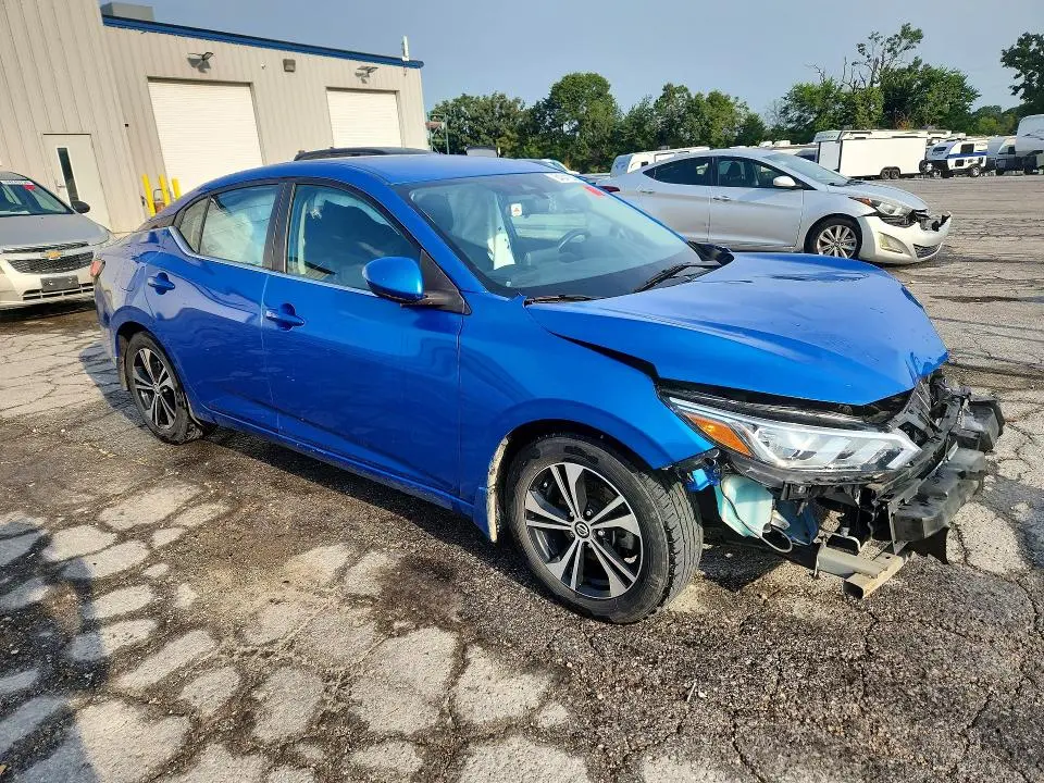 2022 NISSAN SENTRA SV  