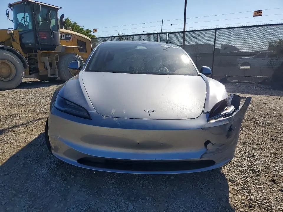 2025 TESLA MODEL 3   
