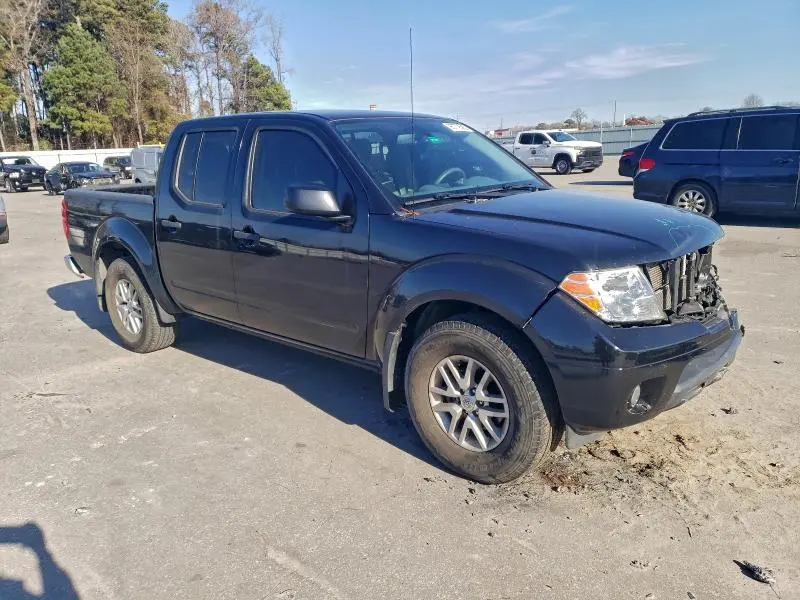 2020 NISSAN FRONTIER S  