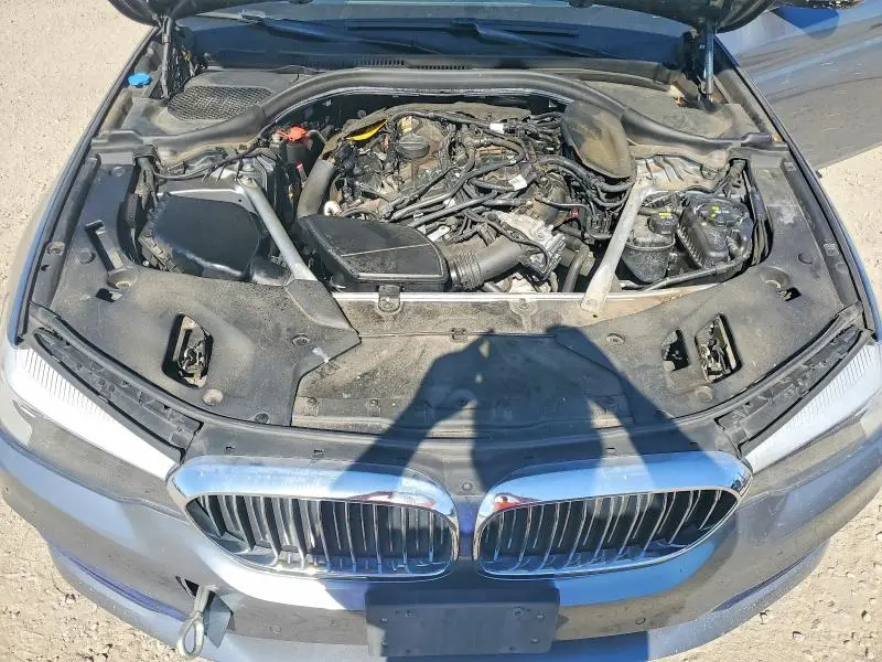 2019 BMW 530 XI  