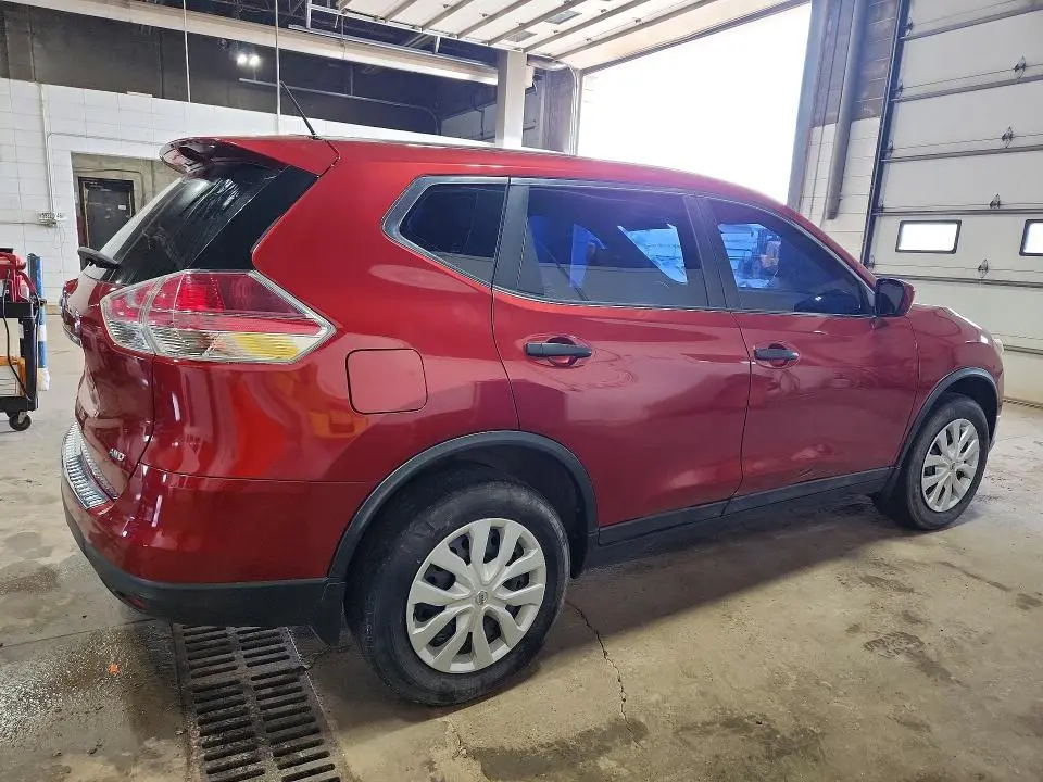 2016 NISSAN ROUGUE   
