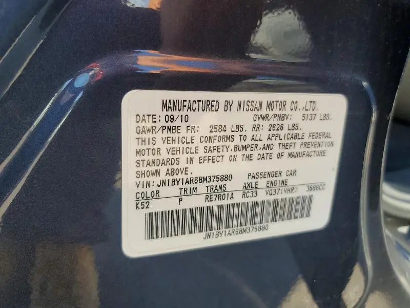 2011 INFINITI M37 X  
