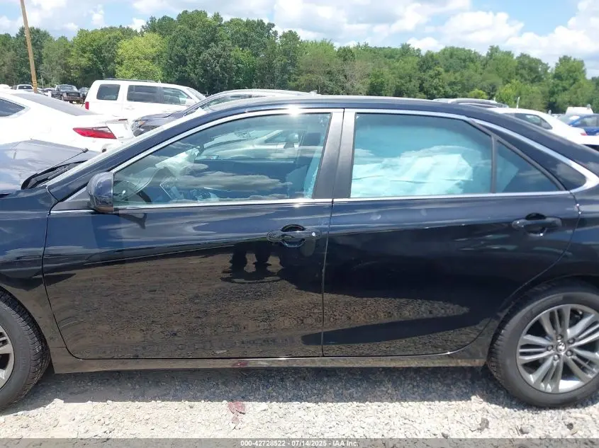 2017 TOYOTA CAMRY SE