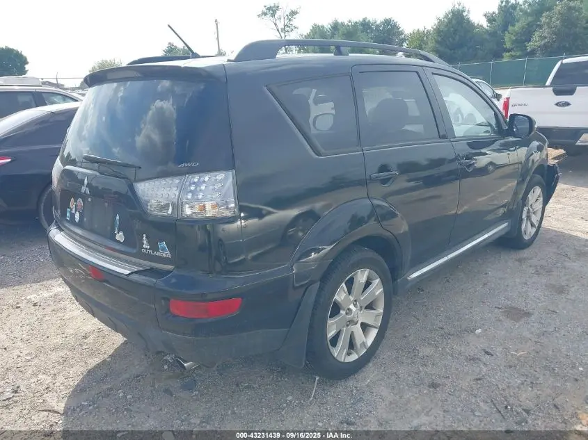 2011 MITSUBISHI OUTLANDER SE