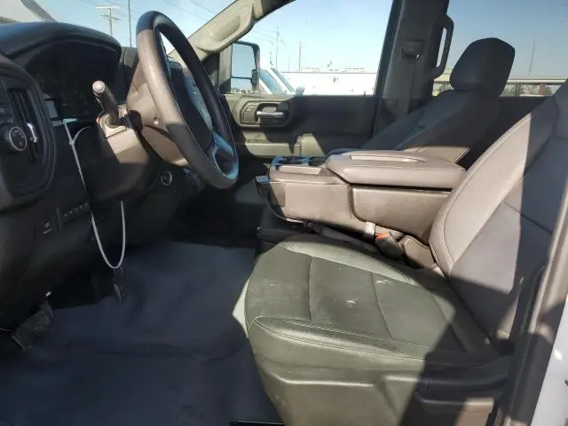 2024 CHEVROLET SILVERADO C2500 HEAVY DUTY  