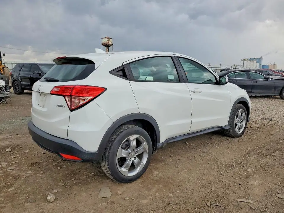 2017 HONDA HR-V LX  