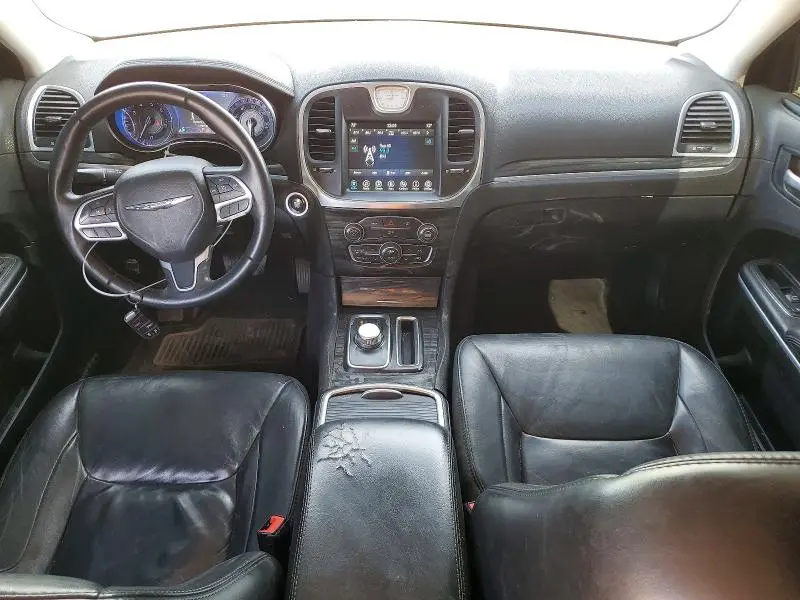 2017 CHRYSLER 300 LIMITED  