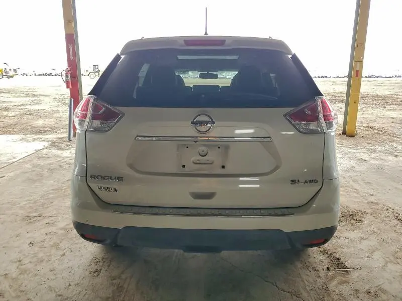 2015 NISSAN ROGUE S  