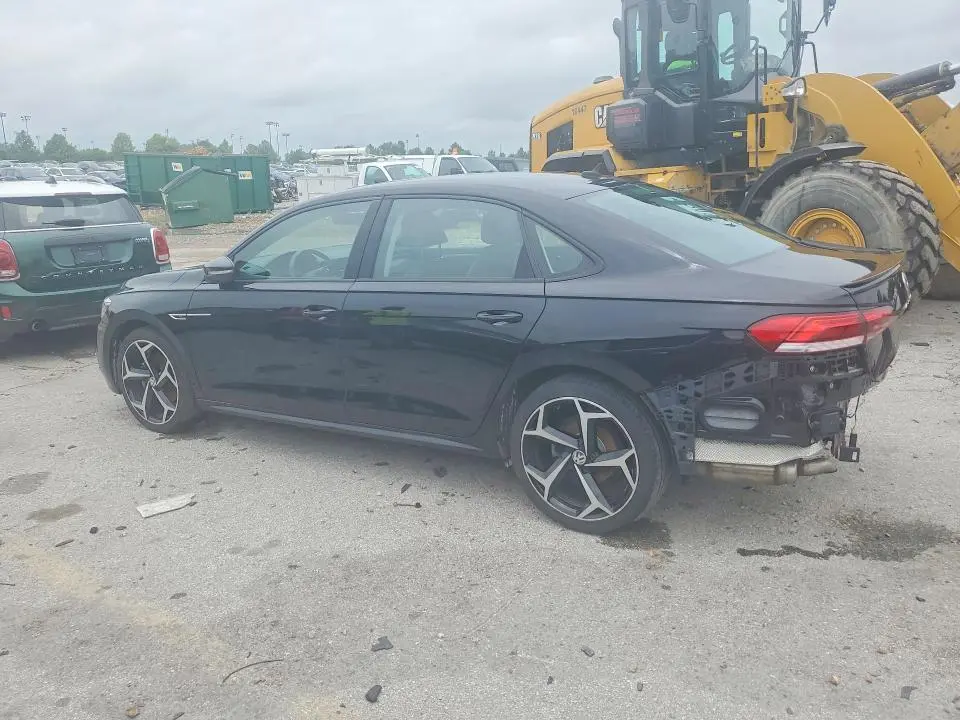 2020 VOLKSWAGEN PASSAT R-LINE  