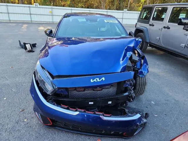 2024 KIA FORTE GT LINE  