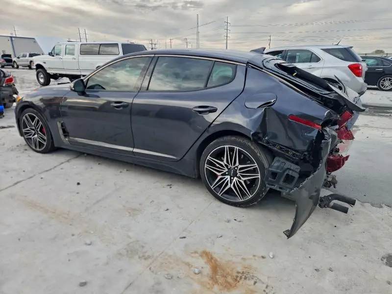 2022 KIA STINGER GT1  