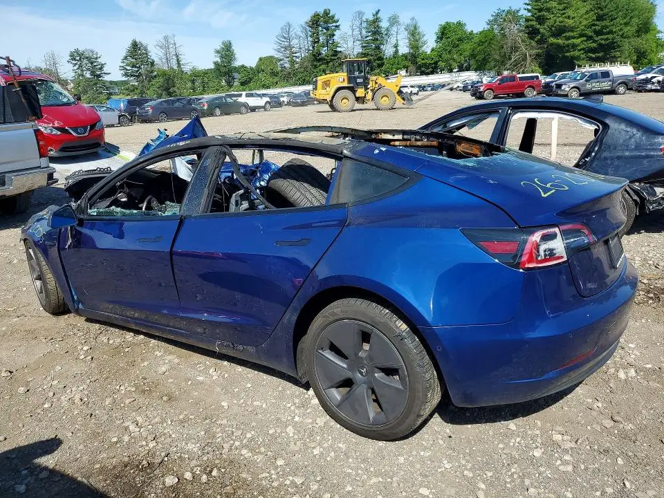 2021 TESLA MODEL 3   