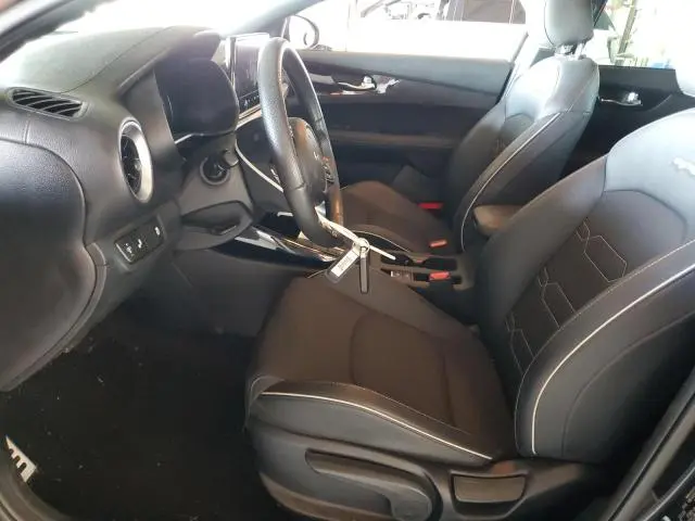 2024 KIA FORTE GT LINE  