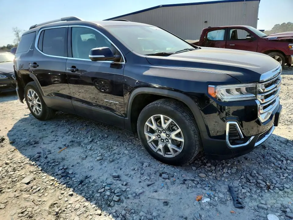 2021 GMC ACADIA SLT  