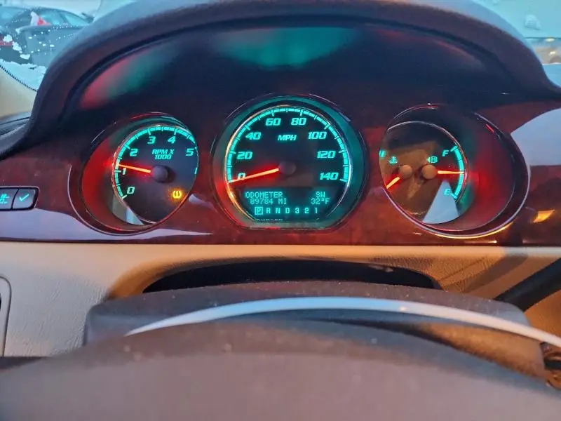 2010 BUICK LUCERNE CXL  