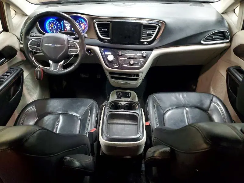 2017 CHRYSLER PACIFICA TOURING L  