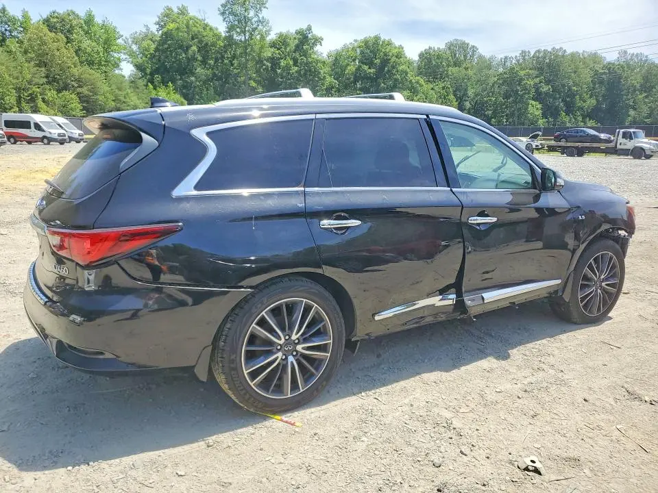 2019 INFINITI QX60 LUXE  