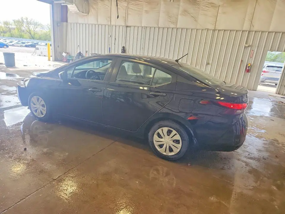2020 NISSAN VERSA S  