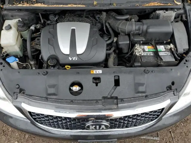 2014 KIA SEDONA LX  