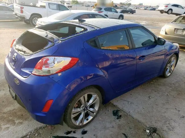 2013 HYUNDAI VELOSTER   