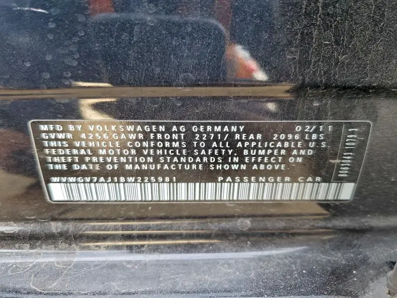 2011 VOLKSWAGEN GTI   