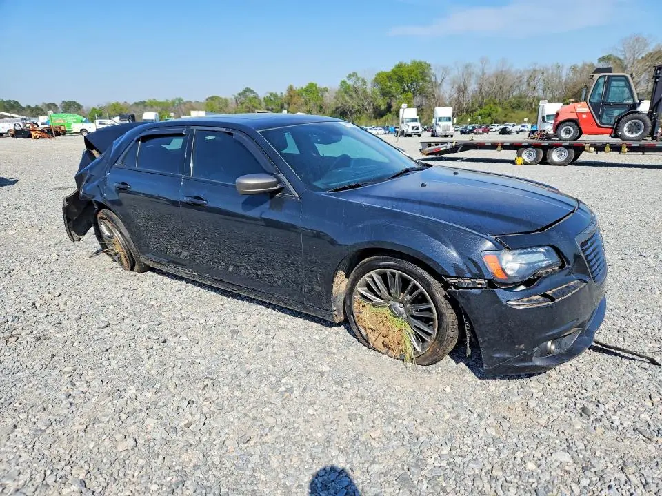 2014 CHRYSLER 300C VARVATOS  