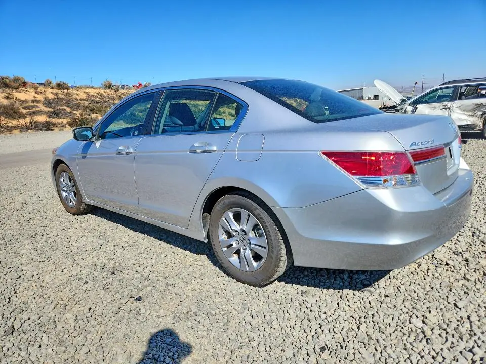 2011 HONDA ACCORD SE  