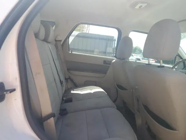 2012 FORD ESCAPE XLT  