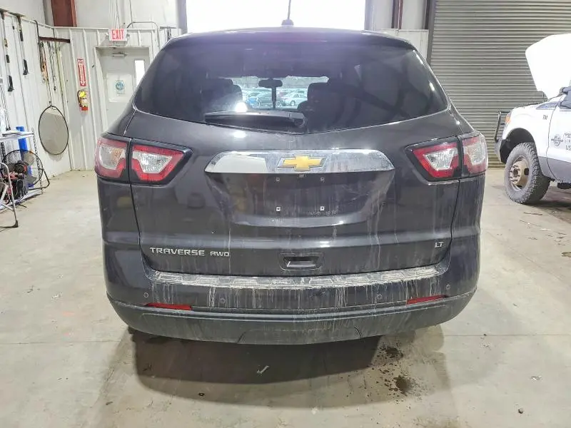 2017 CHEVROLET TRAVERSE LT  