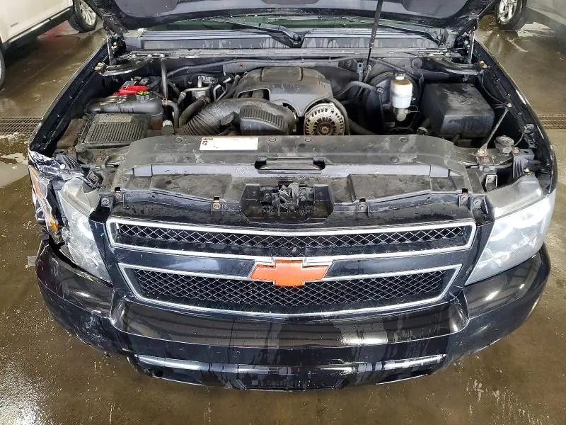 2012 CHEVROLET SUBURBAN K1500 LT  