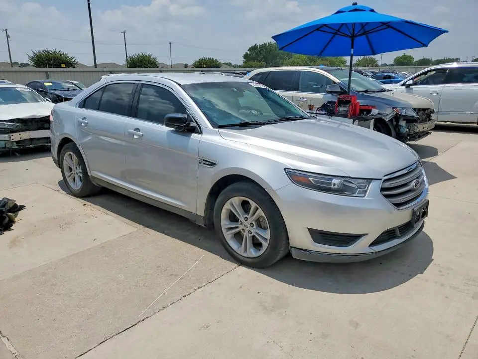2016 FORD TAURUS SE  