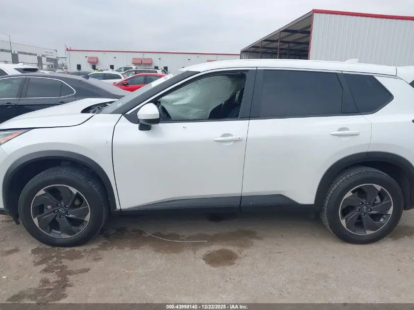 2024 NISSAN ROGUE SV FWD
