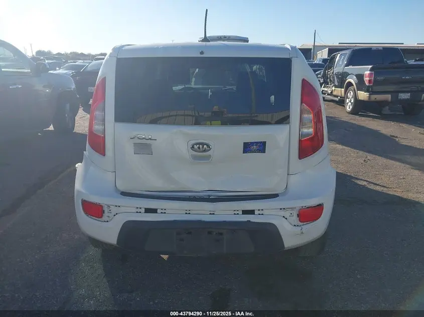 2013 KIA SOUL  