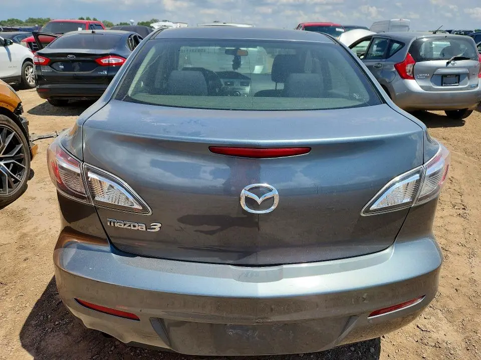 2012 MAZDA 3 I  