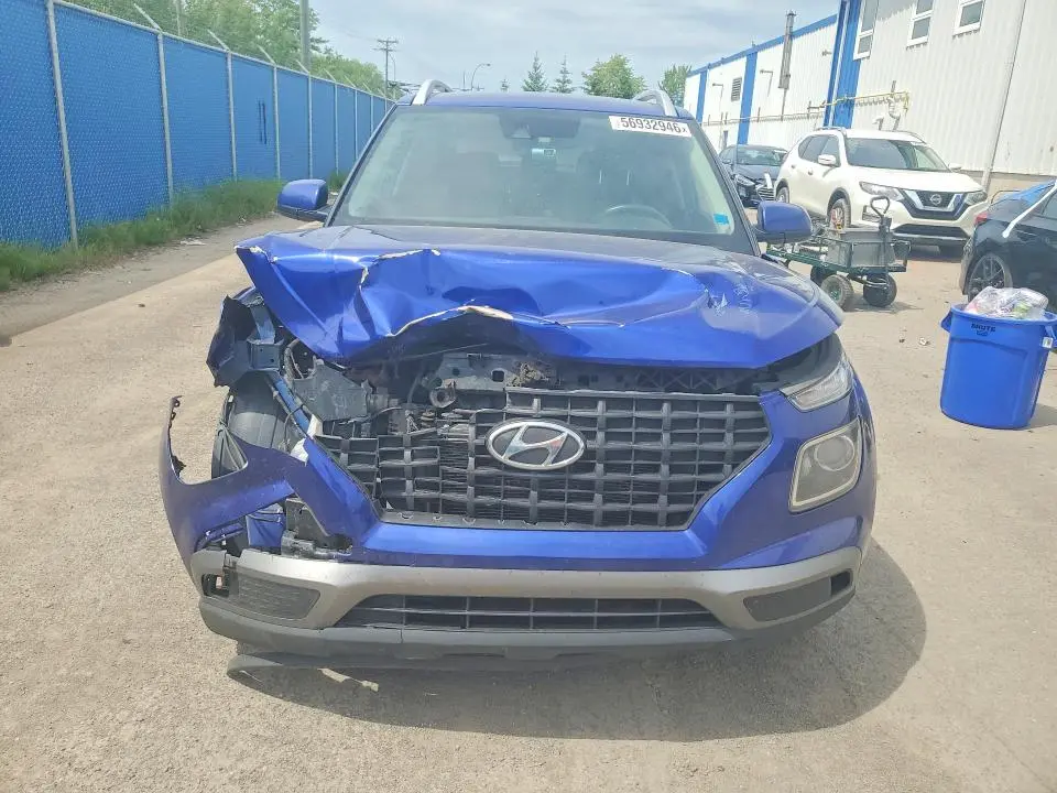 2020 HYUNDAI VENUE SEL  