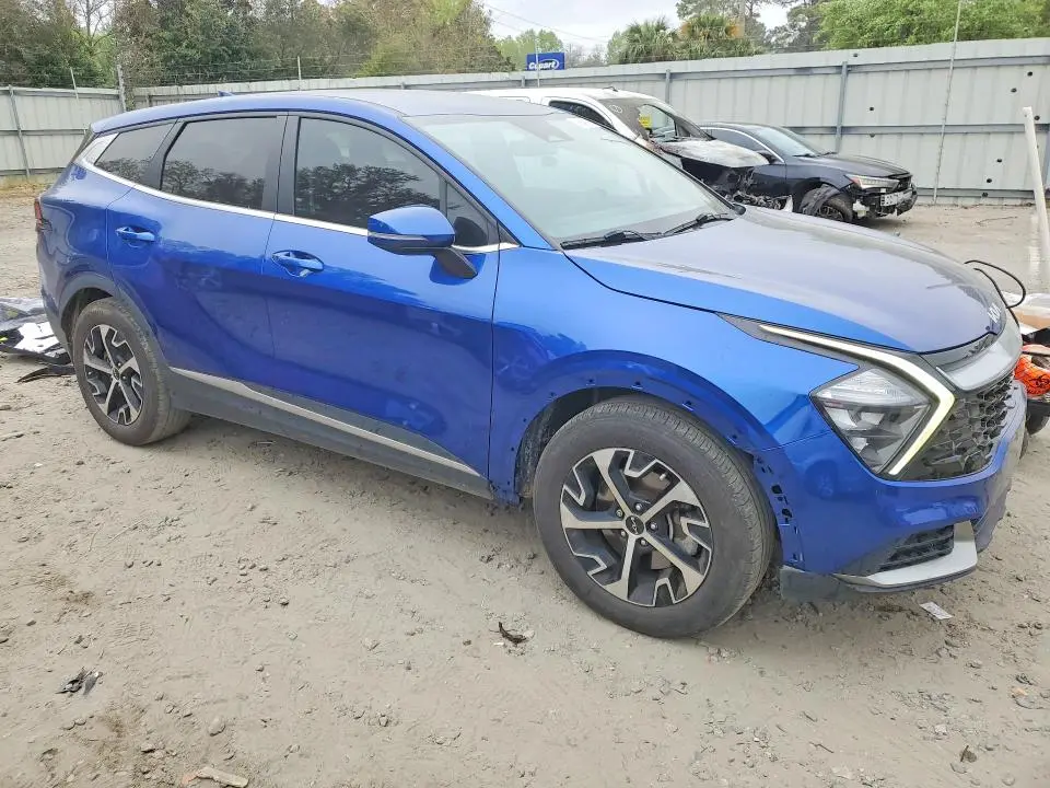 2023 KIA SPORTAGE EX  