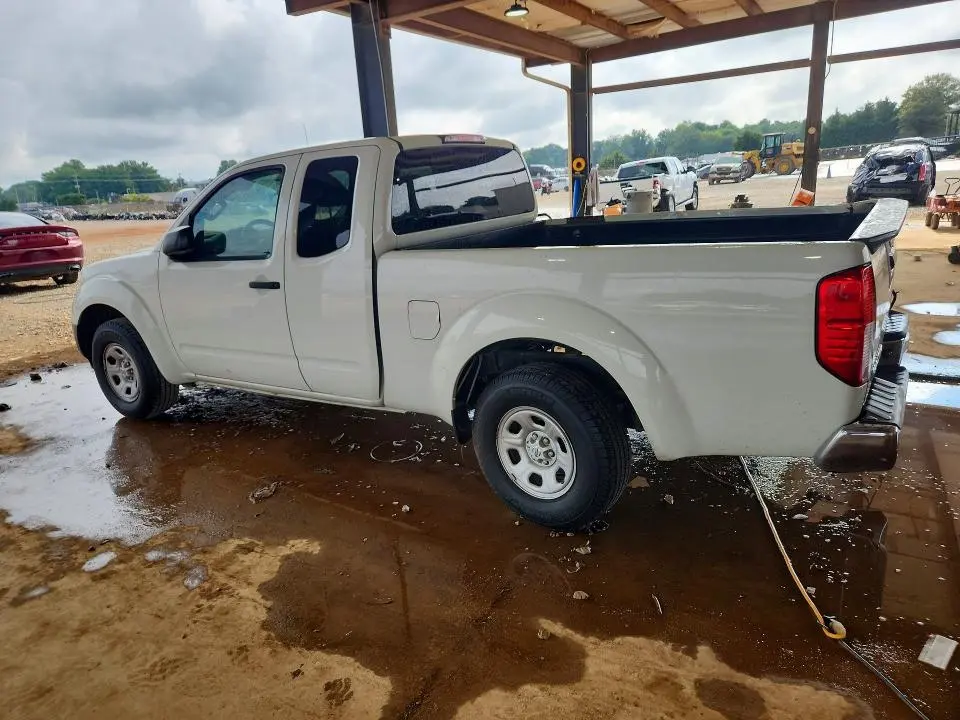 2014 NISSAN FRONTIER S  