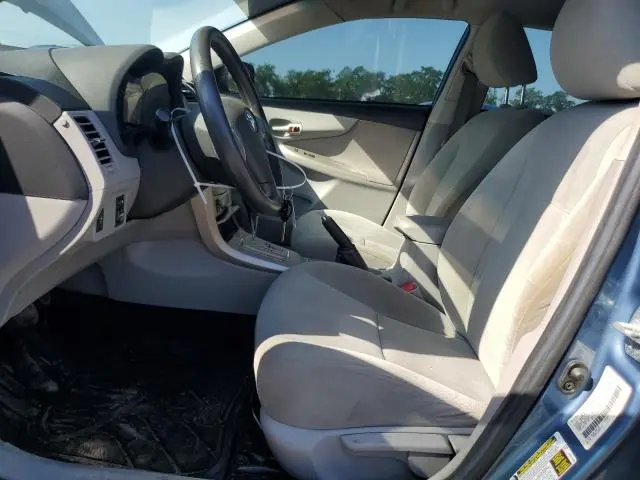 2013 TOYOTA COROLLA BASE  