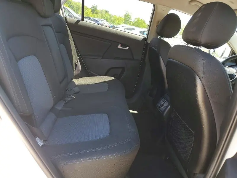 2015 KIA SPORTAGE LX  