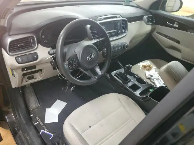 2016 KIA SORENTO LX  