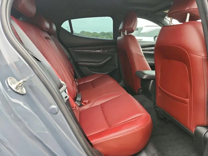 2024 MAZDA 3 PREFERRED  