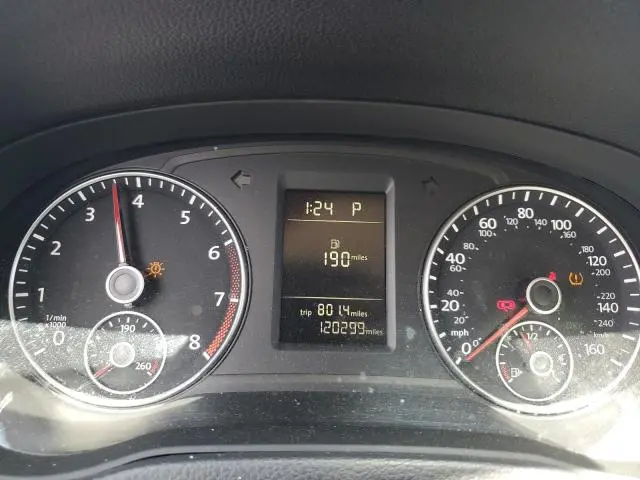 2015 VOLKSWAGEN PASSAT S  