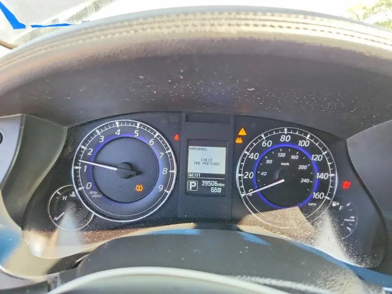 2016 INFINITI QX50 BASE  