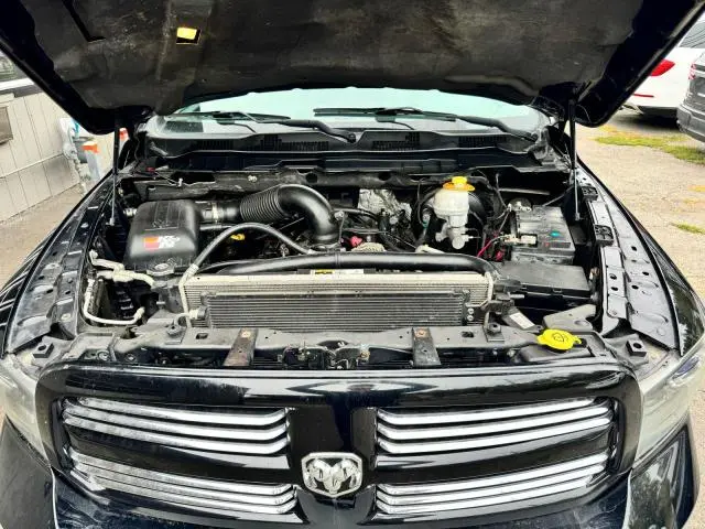 2013 RAM 1500 SPORT