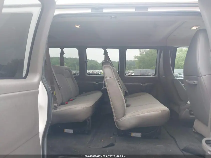 2017 CHEVROLET EXPRESS 3500 LT