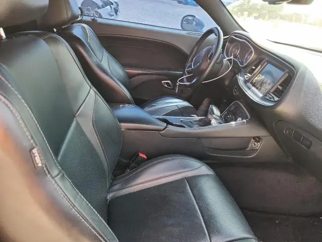 2015 DODGE CHALLENGER SXT PLUS  