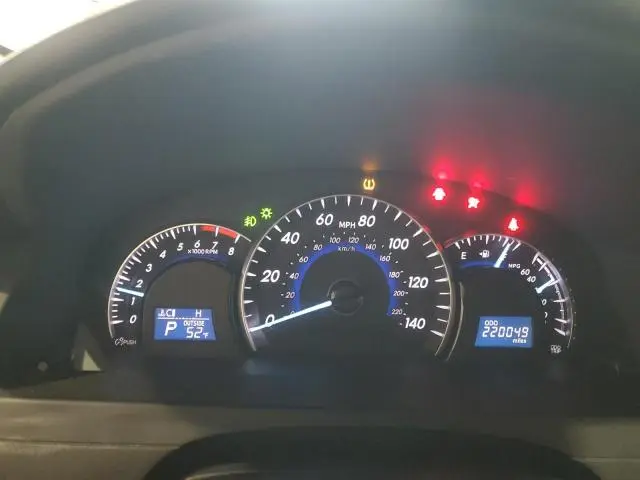 2012 TOYOTA CAMRY BASE  