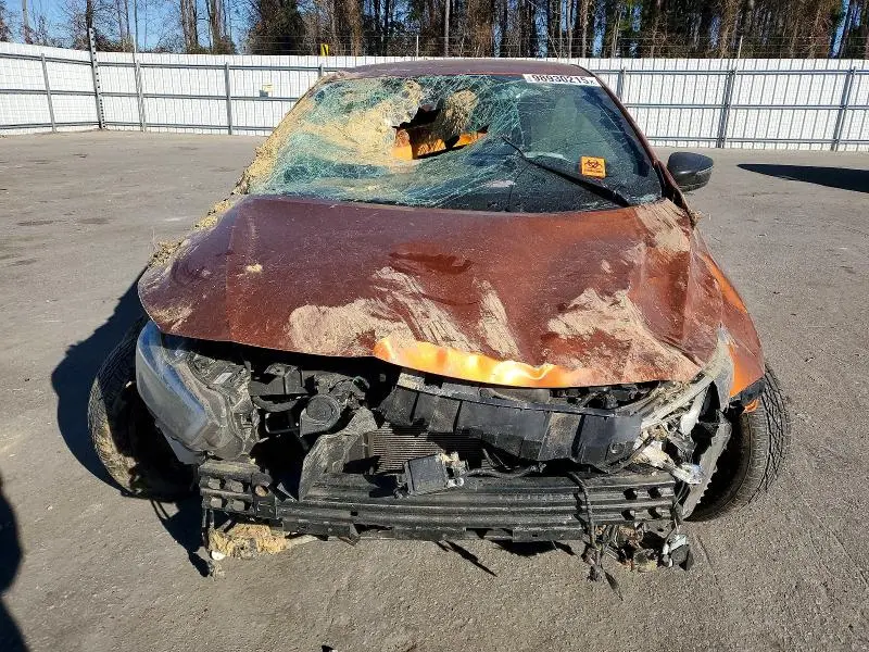 2021 NISSAN VERSA SR  